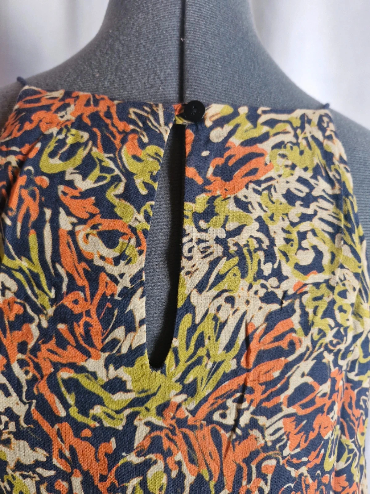 See U Soon vrouwelijke vloeiende body met veelkleurige print maat 0 XS dunne schouderbandjes – photo 5